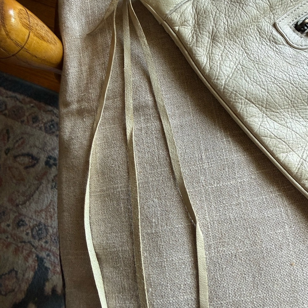 BALENCIAGA 2004/05 City/First Moto Flat Case Clutch w/Strap in White - Picture 9 of 16